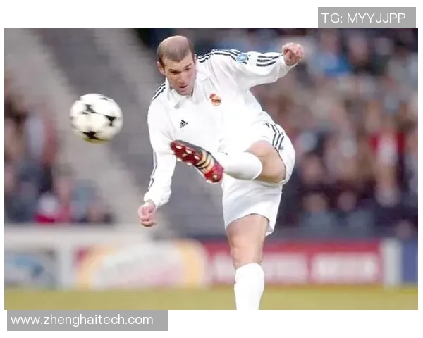 外国足球明星训练时的精彩瞬间与幕后故事揭秘